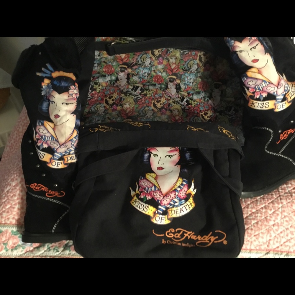 Geisha Group Kiss of Death
COME &GET IT!!! So many covet - I may just keep.🤔❤️🔱🔜